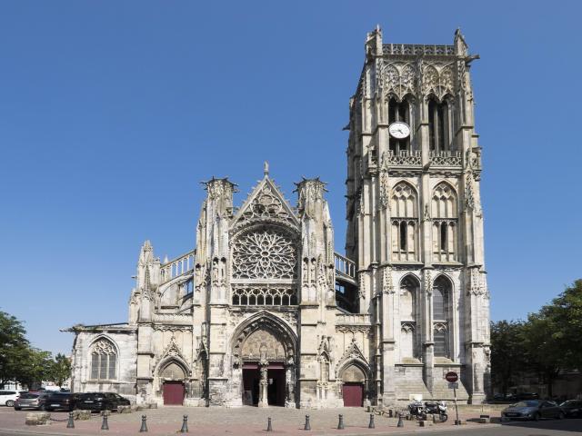 église Saint-Jacques à Dieppe (76) sur la côte d'albâtre et dans le pays de Caux