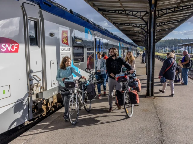 Velo Gare Dieppe Train Sncf D Darrault Sma 6